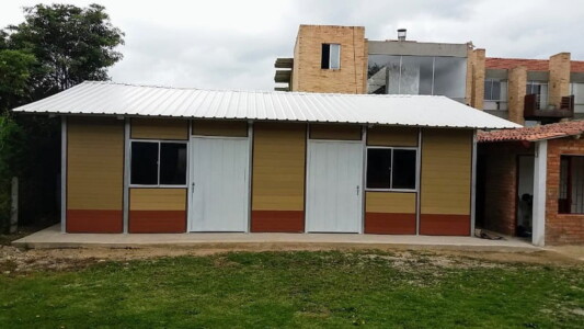 Woodpecker SAS -  Sistema alternativo de construcción